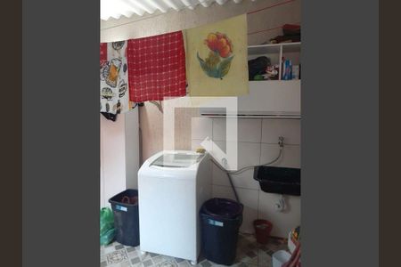 Casa à venda com 160m², 3 quartos e 1 vaga