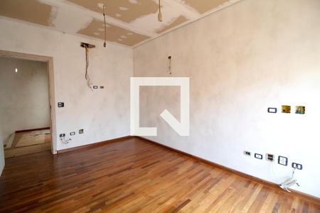 Casa à venda com 586m², 4 quartos e 10 vagas Casa à venda com 586m², 4 quartos e 10 vagasSuíte 3