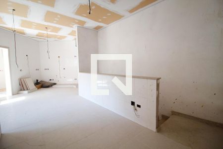 Casa à venda com 586m², 4 quartos e 10 vagas Casa à venda com 586m², 4 quartos e 10 vagasCozinha