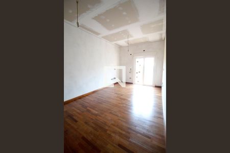 Casa à venda com 586m², 4 quartos e 10 vagas Casa à venda com 586m², 4 quartos e 10 vagasSuíte 2