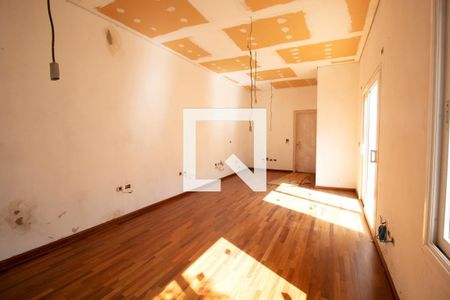 Casa à venda com 586m², 4 quartos e 10 vagas Casa à venda com 586m², 4 quartos e 10 vagasSuíte 4