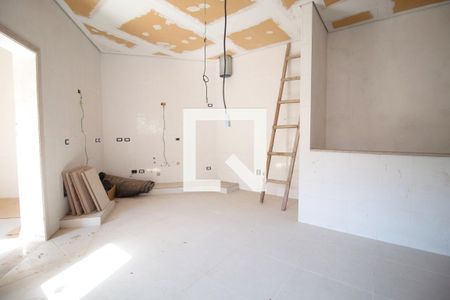 Casa à venda com 586m², 4 quartos e 10 vagas Casa à venda com 586m², 4 quartos e 10 vagasCozinha