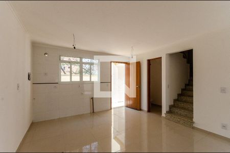 Casa de condomínio à venda com 98m², 2 quartos e 3 vagasCozinha