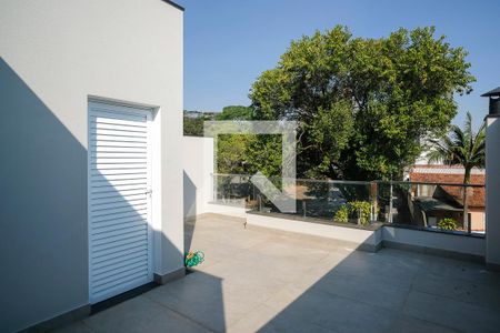 Casa à venda com 217m², 4 quartos e 4 vagasCobertura