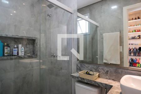 Casa à venda com 217m², 4 quartos e 4 vagasBanheiro da suíte 3