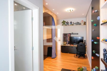 Casa à venda com 217m², 4 quartos e 4 vagasSuíte 3