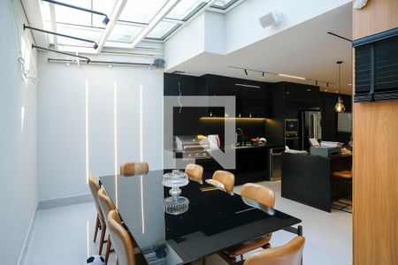 Casa à venda com 217m², 4 quartos e 4 vagasCozinha