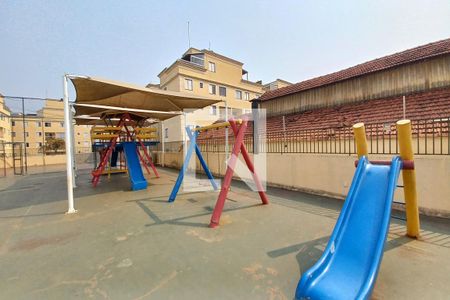 Apartamento à venda com 109m², 2 quartos e 2 vagas Apartamento à venda com 109m², 2 quartos e 2 vagasÁrea comum - Playground