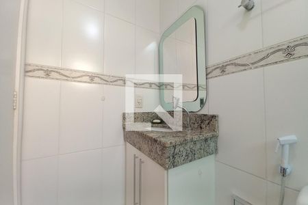 Apartamento à venda com 109m², 2 quartos e 2 vagas Apartamento à venda com 109m², 2 quartos e 2 vagasBanheiro