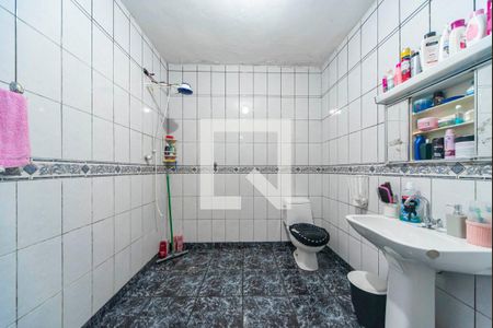 Casa à venda com 170m², 3 quartos e 2 vagas Casa à venda com 170m², 3 quartos e 2 vagasBanheiro Social