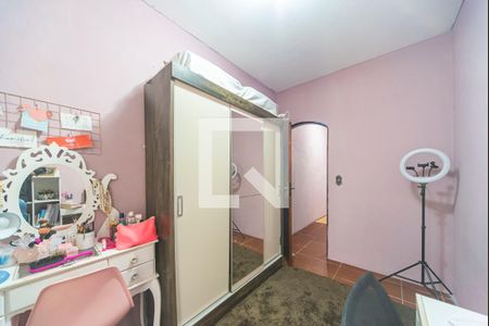 Casa à venda com 170m², 3 quartos e 2 vagas Casa à venda com 170m², 3 quartos e 2 vagasQuarto 3