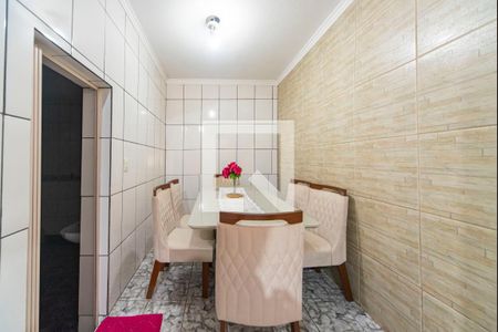 Casa à venda com 170m², 3 quartos e 2 vagas Casa à venda com 170m², 3 quartos e 2 vagasCopa e Cozinha