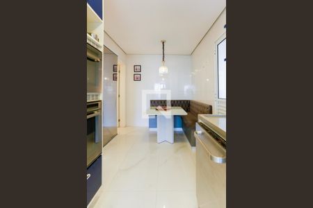 Apartamento à venda com 140m², 3 quartos e 2 vagas Apartamento à venda com 140m², 3 quartos e 2 vagascozinha