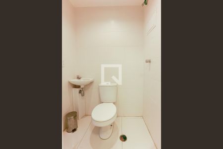 Apartamento à venda com 140m², 3 quartos e 2 vagas Apartamento à venda com 140m², 3 quartos e 2 vagaslavabo 2