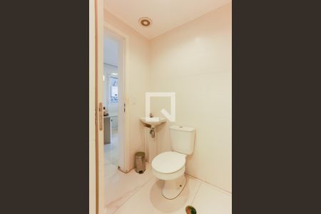 Apartamento à venda com 140m², 3 quartos e 2 vagas Apartamento à venda com 140m², 3 quartos e 2 vagaslavabo 2