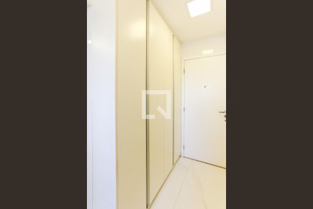 Apartamento à venda com 140m², 3 quartos e 2 vagas Apartamento à venda com 140m², 3 quartos e 2 vagaslavanderia