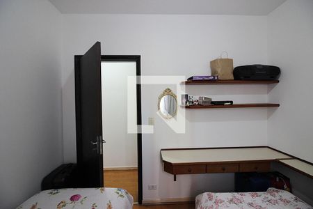 Casa à venda com 202m², 3 quartos e 2 vagasQuarto 2