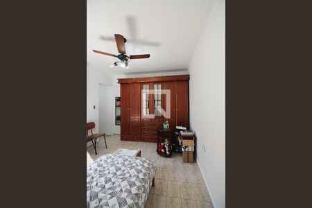 Casa à venda com 202m², 3 quartos e 2 vagasQuarto 3 - Suíte