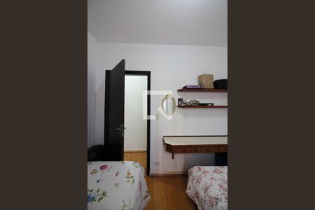 Casa à venda com 202m², 3 quartos e 2 vagasQuarto 2