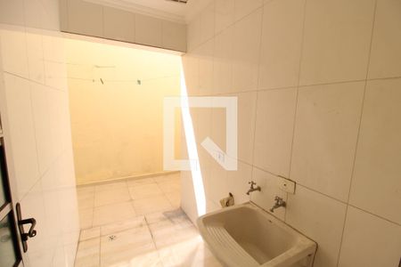 Apartamento para alugar com 106m², 2 quartos e 1 vagaÁrea de Serviço