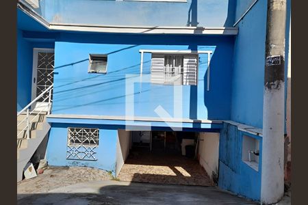 Casa à venda com 205m², 2 quartos e 2 vagas
