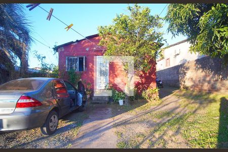 Casa à venda com 58m², 2 quartos e 5 vagas Casa à venda com 58m², 2 quartos e 5 vagasÁrea externa