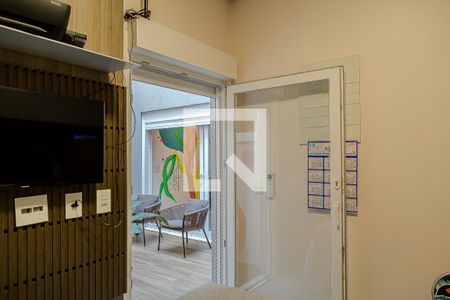Casa à venda com 200m², 2 quartos e 2 vagas Casa à venda com 200m², 2 quartos e 2 vagasQuarto 1