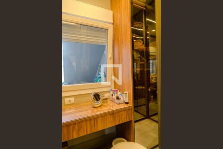 Casa à venda com 200m², 2 quartos e 2 vagas Casa à venda com 200m², 2 quartos e 2 vagasSuíte - Closet