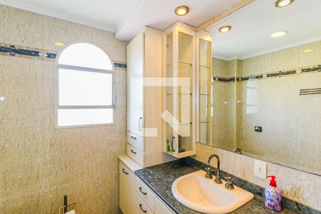 Apartamento para alugar com 416m², 4 quartos e 3 vagas Apartamento para alugar com 416m², 4 quartos e 3 vagasBanheiro