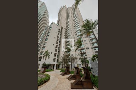 Apartamento à venda com 55m², 2 quartos e 1 vagaFachada