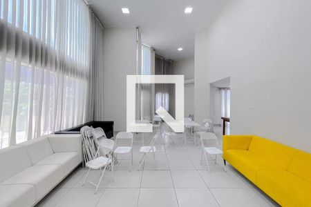 Apartamento à venda com 105m², 3 quartos e 2 vagas Apartamento à venda com 105m², 3 quartos e 2 vagasÁrea comum - Salão de festas