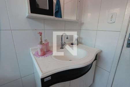 Casa à venda com 130m², 3 quartos e 4 vagasBanheiro Social