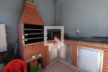 Casa à venda com 130m², 3 quartos e 4 vagasQuintal - churrasqueira