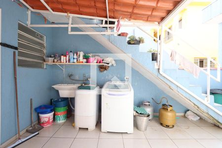 Casa à venda com 130m², 3 quartos e 4 vagasLavanderia