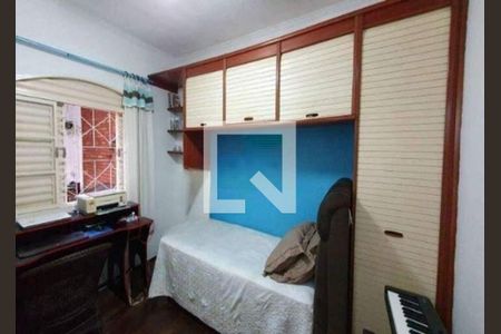 Casa à venda com 210m², 3 quartos e 4 vagas