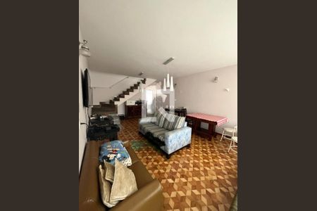 Casa à venda com 192m², 3 quartos e 3 vagas