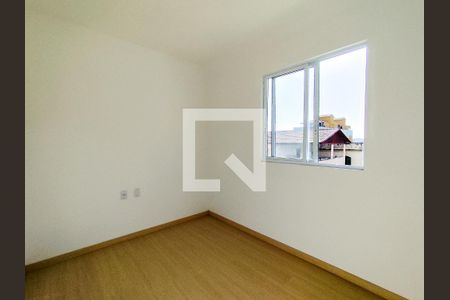 Quarto de apartamento à venda com 2 quartos, 52m² em Estrela do Oriente, Belo Horizonte