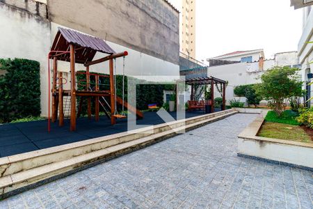 Apartamento à venda com 82m², 3 quartos e 2 vagas Apartamento à venda com 82m², 3 quartos e 2 vagasPlayground