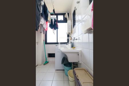 Apartamento à venda com 82m², 3 quartos e 2 vagas Apartamento à venda com 82m², 3 quartos e 2 vagasÁrea de Serviço