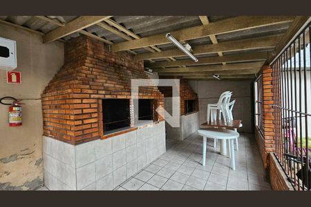 Apartamento para alugar com 50m², 2 quartos e 1 vaga Apartamento para alugar com 50m², 2 quartos e 1 vagaÁrea comum - Churrasqueira