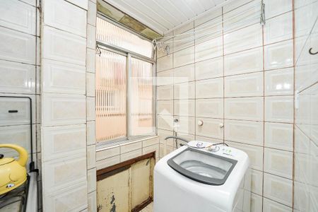 Apartamento para alugar com 50m², 2 quartos e 1 vaga Apartamento para alugar com 50m², 2 quartos e 1 vagaCozinha e Área de Serviço