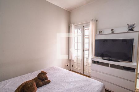 Casa à venda com 214m², 2 quartos e 1 vagaSuíte 1