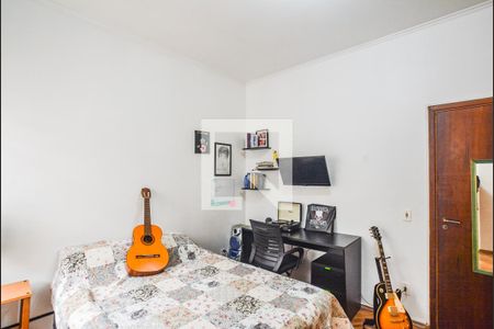 Casa à venda com 214m², 2 quartos e 1 vagaSuíte 2