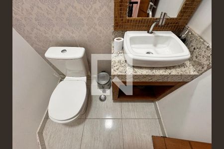 Casa à venda com 212m², 3 quartos e 5 vagasLavabo