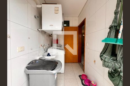 Casa à venda com 212m², 3 quartos e 5 vagasLavanderia