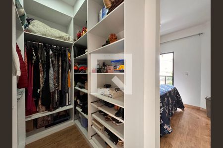 Casa à venda com 212m², 3 quartos e 5 vagasCloset da suíte 3