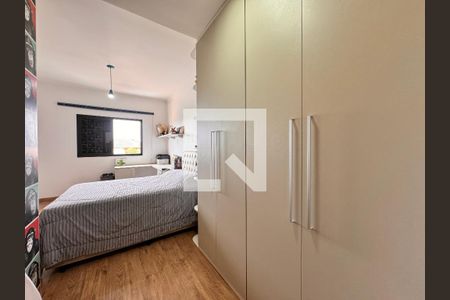 Casa à venda com 212m², 3 quartos e 5 vagasSuite 2