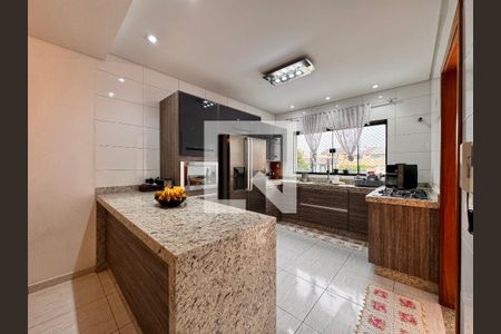 Casa à venda com 212m², 3 quartos e 5 vagasCozinha