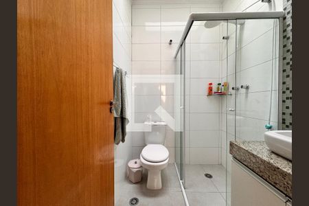 Casa à venda com 212m², 3 quartos e 5 vagasBanheiro da Suíte 1