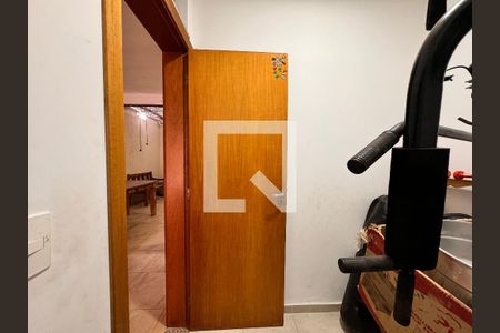 Casa à venda com 212m², 3 quartos e 5 vagasDepósito